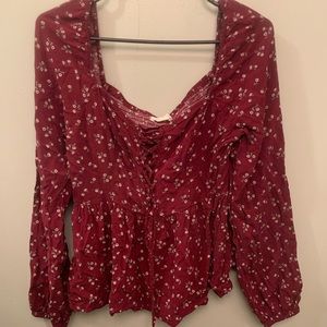 Large aero long sleeved peasant top